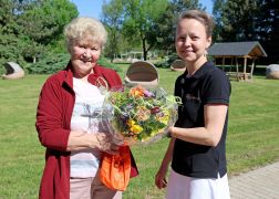Saison Eroeffnung Sonnenschein Ueber Ostbad In Jena 02